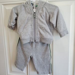 Old Navy 0-3 M Top and bottom gray sport outfit